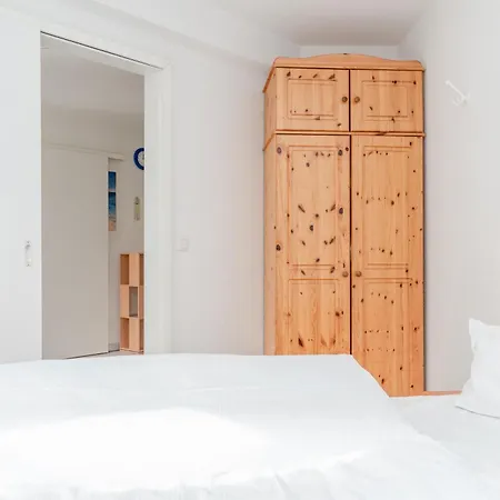 502, Seepark Apartment