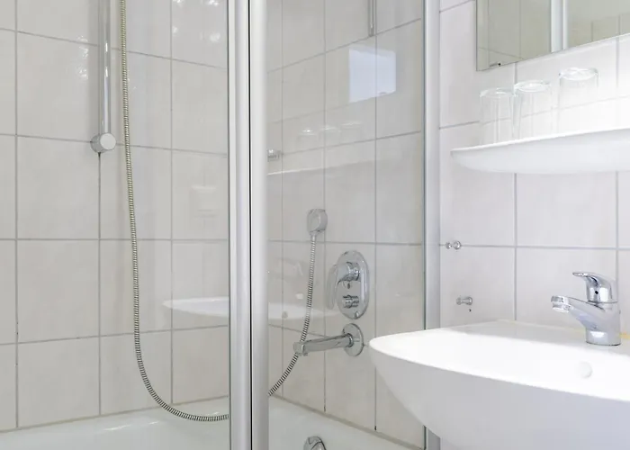 502, Seepark * Sellin (Rugen)